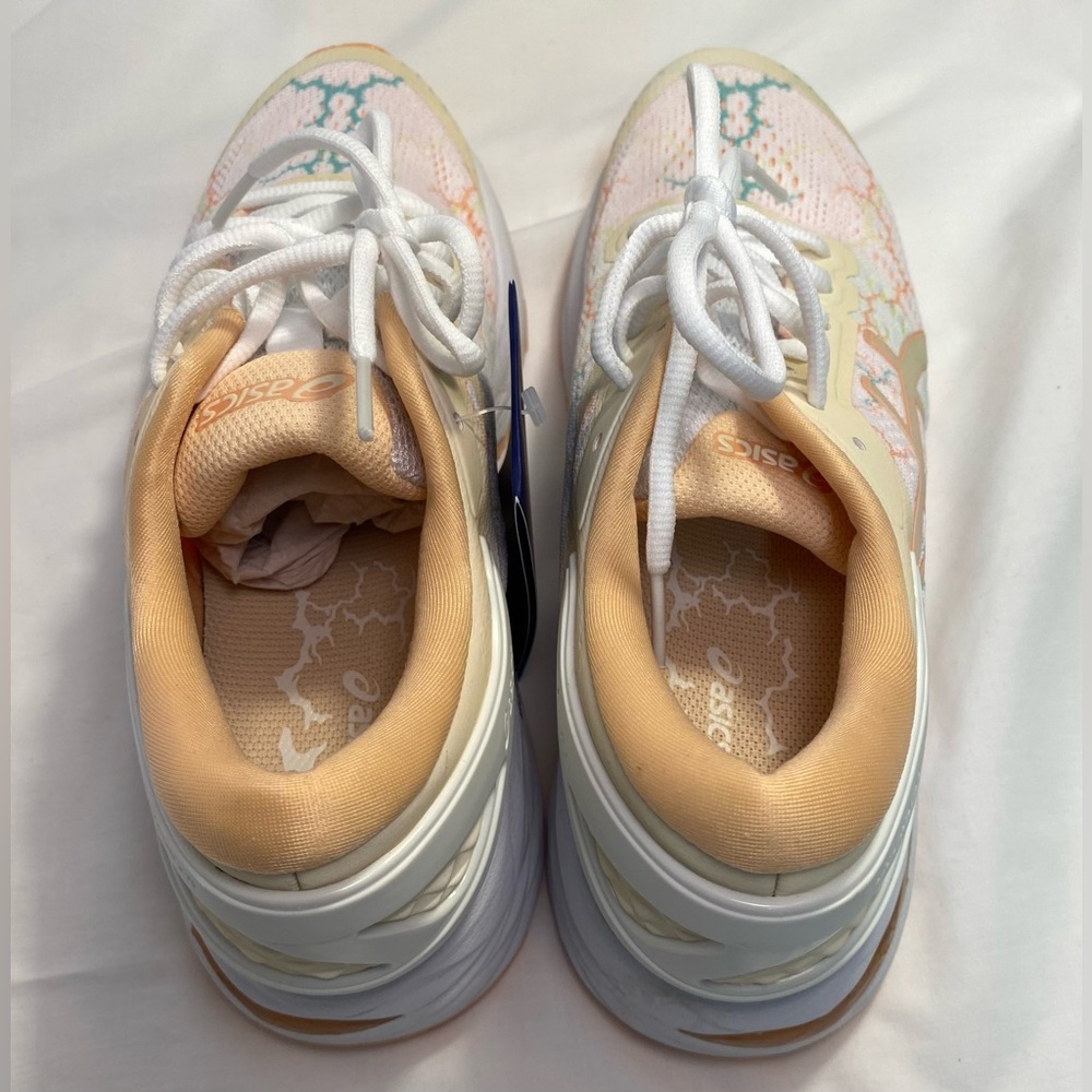NIB ASICS Gel Kayano 24 Lite Show  white/apricot ice sz 8 NWT - Picture 7 of 16
